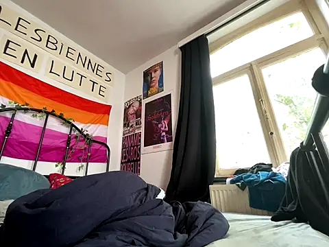 Snapshot of Styxlust chatting on September 2025 04:06:02 PM Styxlust online show from September 2025 04:06:02 PM