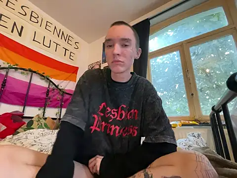 Snapshot of Styxlust chatting on October 2025 03:58:01 PM Styxlust online show from October 2025 03:58:01 PM