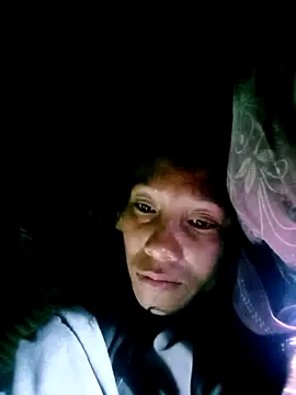 Lisa pusy online show from November 2025 10:52:02 PM