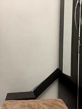 Snapshot of layra_9900 chatting on November 2025 07:49:02 PM layra 9900 online show from November 2025 07:49:02 PM