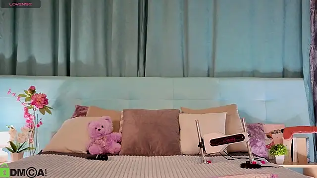 Aurora Bennet online show from March 2026 12:58:02 AM