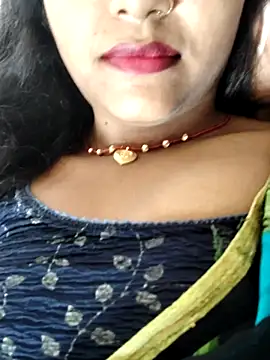 AnanyaKapoor89 online show from September 2025 05:21:01 AM