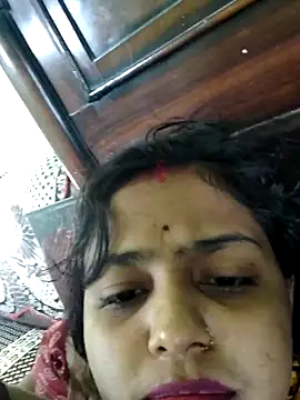 AnanyaKapoor89 online show from November 2025 08:39:02 AM