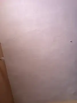 queenbuggi online show from February 2026 09:39:02 AM