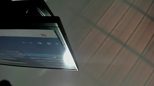 Snapshot of Vickysweeeettt chatting on September 2025 08:24:02 PM Vickysweeeettt online show from September 2025 08:24:02 PM