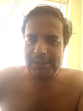 vardh033 online show from September 2025 10:37:01 AM