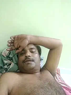 vardh033 online show from September 2025 06:18:02 PM