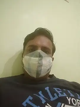 vardh033 online show from October 2025 03:23:02 PM