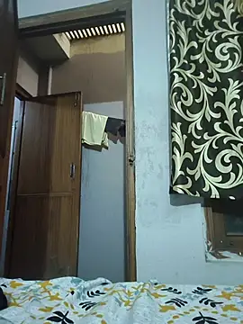 vardh033 online show from November 2025 07:09:01 AM