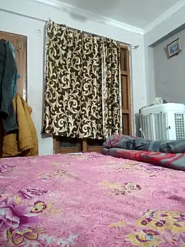 vardh033 online show from February 2026 05:30:02 PM