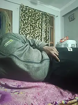 vardh033 online show from February 2026 10:47:01 AM