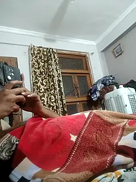 vardh033 online show from April 2026 02:23:02 AM