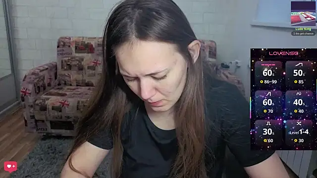 Snapshot of AlisaWyn chatting on November 2025 02:34:02 AM AlisaWyn online show from November 2025 02:34:02 AM