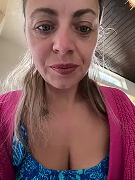 Snapshot of ladywithbigass chatting on July 2026 04:08:02 AM ladywithbigass online show from July 2026 04:08:02 AM
