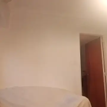 Souphicherry online show from November 2025 10:48:01 PM