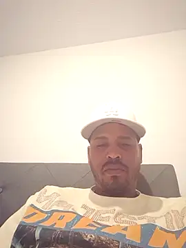 Danypeluche online show from November 2025 05:10:02 AM