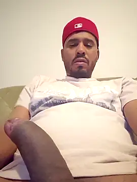 Danypeluche online show from December 2025 04:54:01 AM