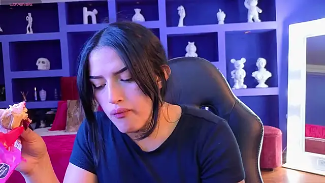 sari belle online show from September 2025 08:32:01 PM