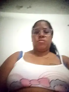 Big ass submissive online show from February 2026 02:32:01 AM