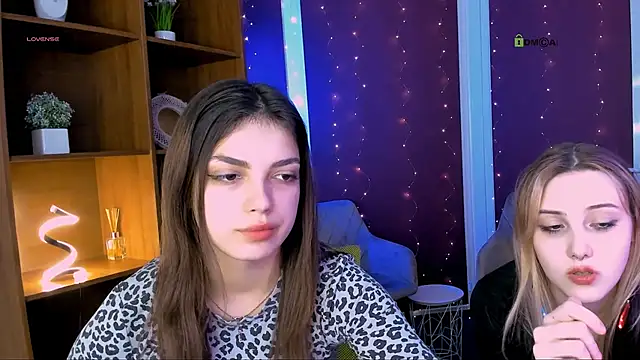 luna tin online show from December 2025 02:44:02 PM