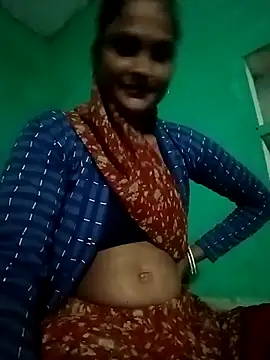 Snapshot of Sapna9685 chatting on October 2025 06:50:02 AM Sapna9685 online show from October 2025 06:50:02 AM