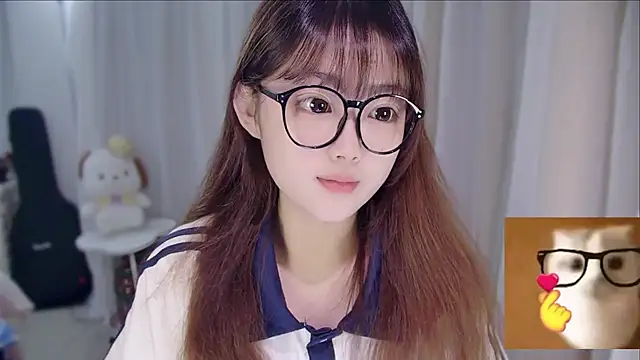 YUANYUAN-A online show from April 2026 12:45:02 PM