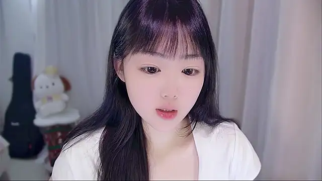 YUANYUAN-A online show from May 2026 12:21:01 PM