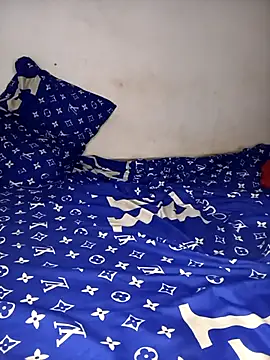 Snapshot of Biguyzi chatting on March 2026 05:37:02 PM Biguyzi online show from March 2026 05:37:02 PM