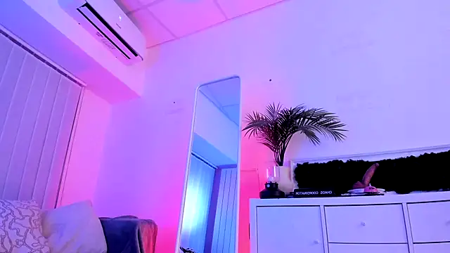 Snapshot of Mary_Lori chatting on December 2025 07:17:01 AM Mary Lori online show from December 2025 07:17:01 AM