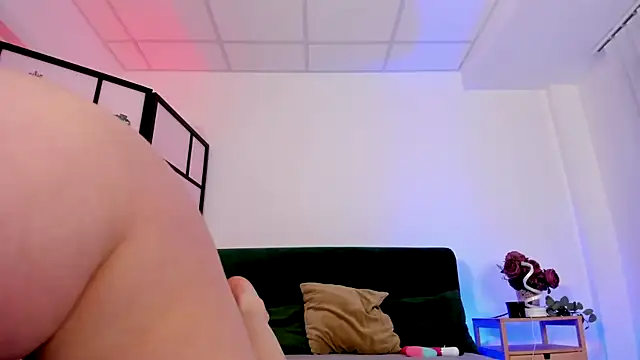 Mary Lori online show from March 2026 07:25:02 AM