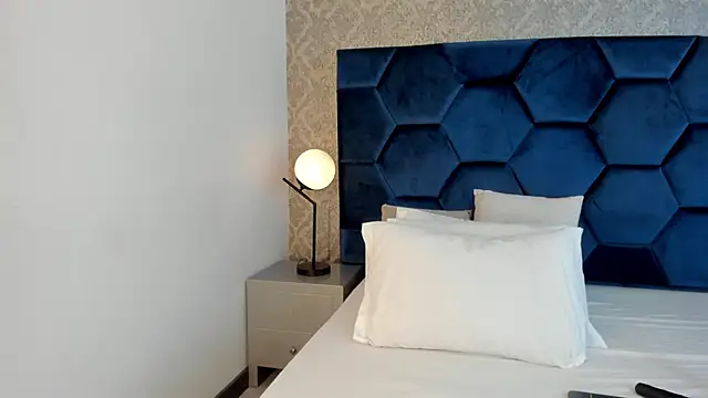 Isabellaa Palacios online show from November 2025 06:52:02 PM