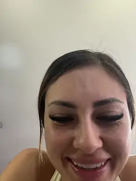 Isabellaa Palacios online show from March 2026 04:56:02 PM