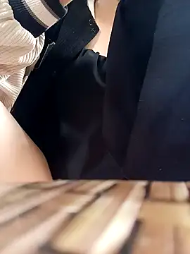 Snapshot of Ficity chatting on October 2025 02:04:02 AM Ficity online show from October 2025 02:04:02 AM