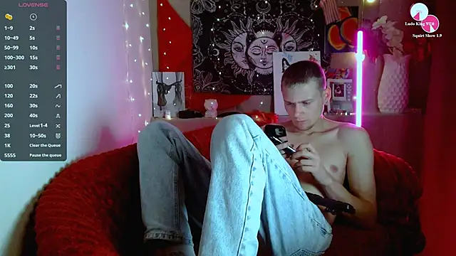 Snapshot of Xavier_Night81 chatting on September 2025 08:14:02 AM Xavier Night81 online show from September 2025 08:14:02 AM