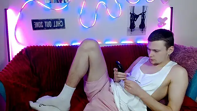 Snapshot of Xavier_Night81 chatting on November 2025 08:45:01 AM Xavier Night81 online show from November 2025 08:45:01 AM