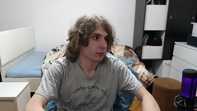mcbrigete online show from May 2026 11:03:01 PM