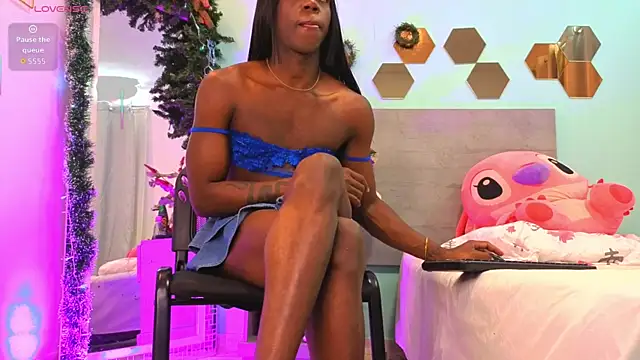 Paulina Sodi online show from December 2025 07:31:02 PM