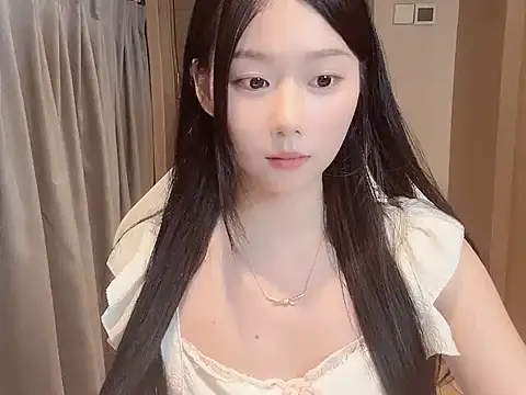 Makinghappymyself  online show from October 2025 12:45:02 PM