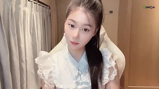 Makinghappymyself  online show from October 2025 12:28:01 PM