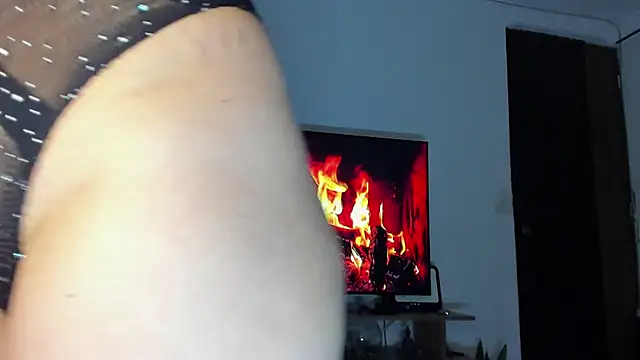 Snapshot of tianastone_ chatting on December 2025 02:10:02 AM tianastone online show from December 2025 02:10:02 AM