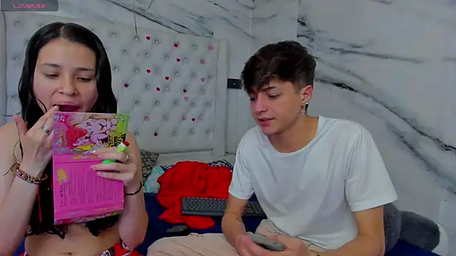 Ari and Storm online show from May 2026 04:25:02 PM