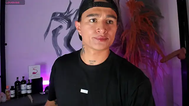 LiamDeep online show from October 2025 09:02:02 PM