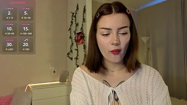 PurrrBerry online show from October 2025 05:39:02 AM