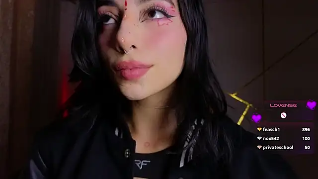 Snapshot of Hollyxx_ chatting on December 2025 12:51:01 AM Hollyxx online show from December 2025 12:51:01 AM