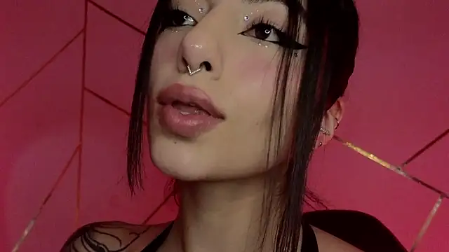 Hollyxx  online show from March 2026 12:37:02 AM