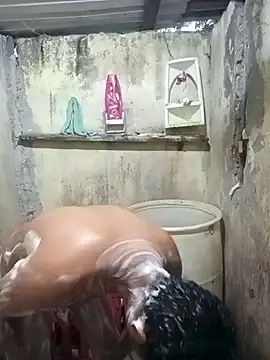 lalop221 online show from October 2025 11:58:01 PM