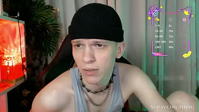 frozen boy online show from November 2025 05:17:02 PM