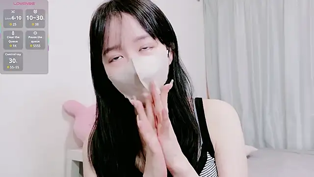 Snapshot of Anne_Anne_chan chatting on October 2025 04:21:02 AM Anne Anne chan online show from October 2025 04:21:02 AM