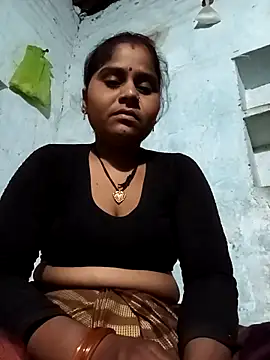 Sheema tyagi online show from October 2025 03:46:02 PM