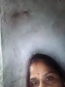 Sheema tyagi online show from November 2025 04:42:01 PM